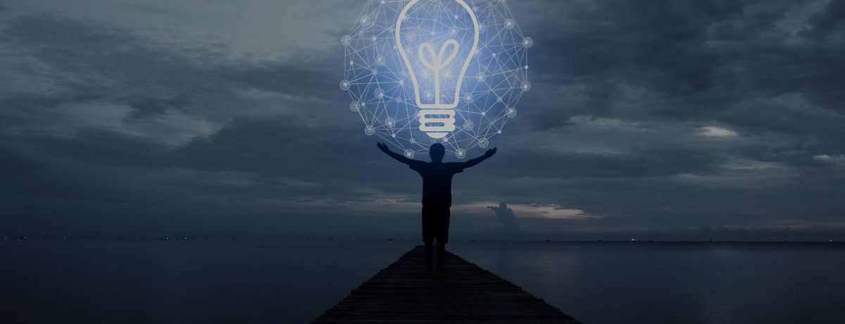 7 formas clave de innovar en tu empresa: producto, procesos, modelo de negocio, organización, marketing, impacto social y colaboración abierta. Cómo aplicarlas, beneficios y pasos prácticos.
